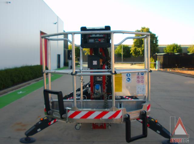 nacelle occasion HINOWA TC13S