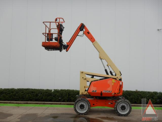 nacelle occasion JLG 340AJ