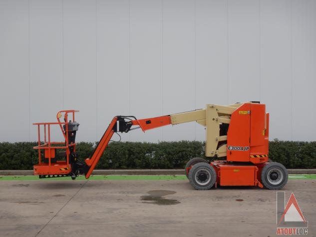 Nacelle Articulée JLG E300AJP OCCASION