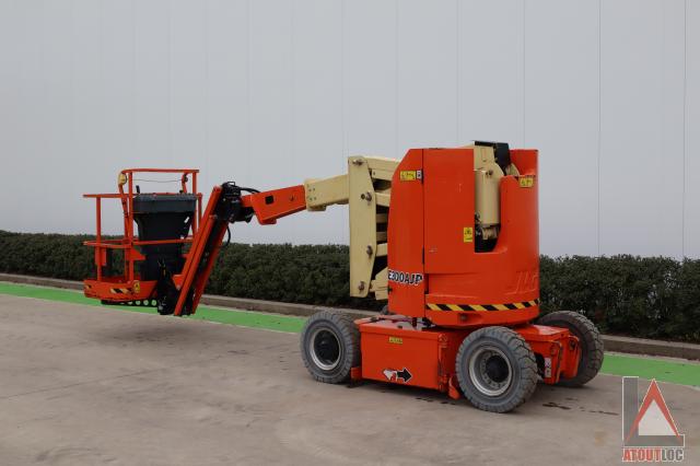 nacelle occasion JLG E300AJP