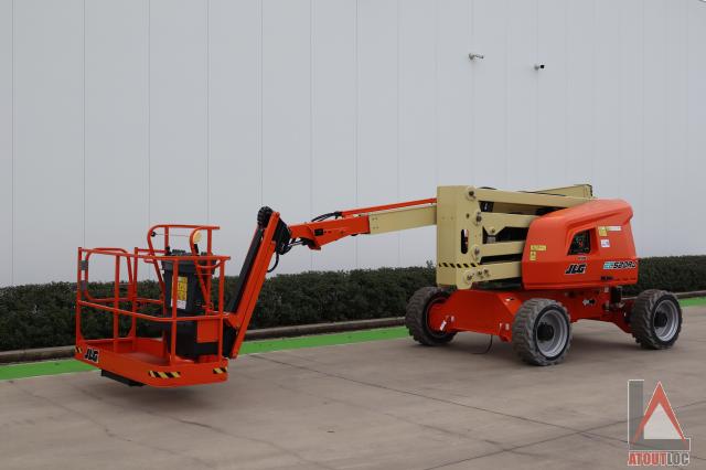 <div>nacelle occasion JLG EC 520AJ</div>