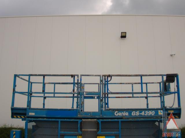 nacelle occasion GENIE GS4390RT