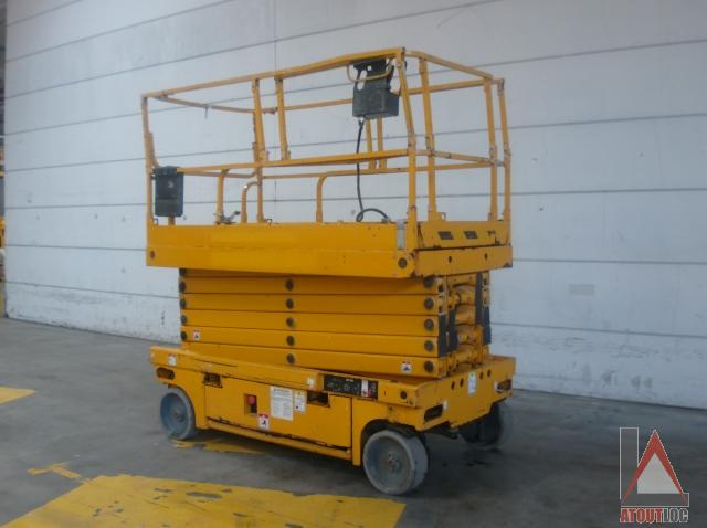 <div>nacelle occasion HAULOTTE COMPACT 14</div>