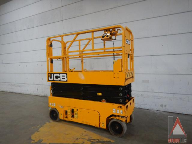 <div>nacelle occasion JCB S2632E</div>