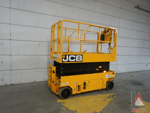 nacelle occasion JCB S2646E - NEW BATTERIES