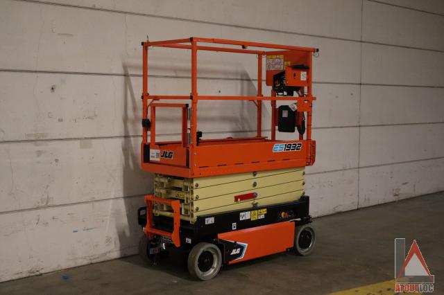 <div>nacelle occasion JLG 1932 ES</div>