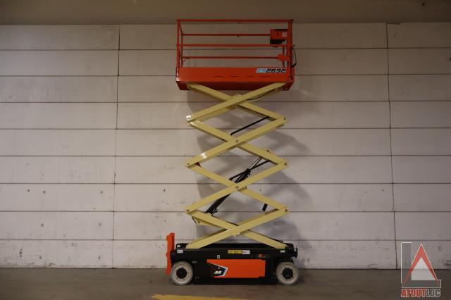 nacelle occasion JLG 2632ES