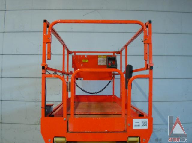 nacelle occasion JLG 2646ES - NEW BATTERIES 11/2025