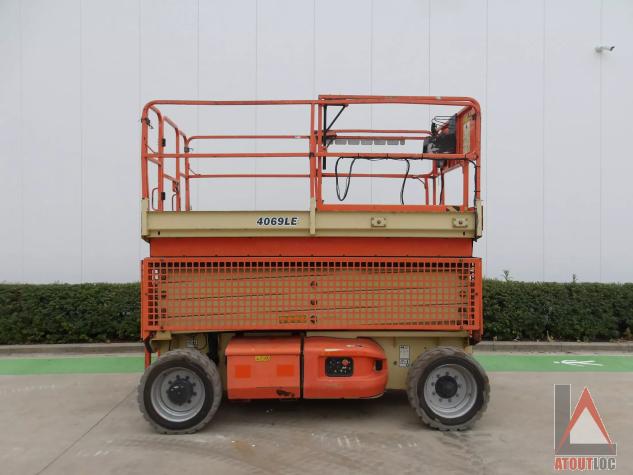 nacelle occasion JLG 4069LE