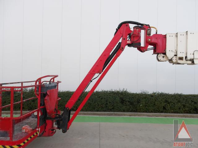 nacelle occasion JLG 1350SJP