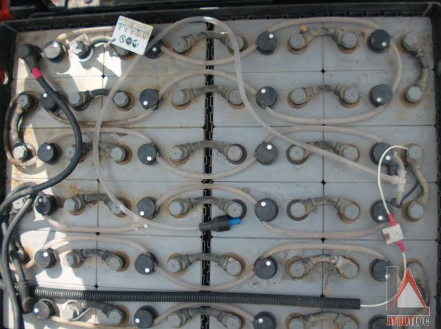 nacelle occasion TOYOTA 8FBEK16T